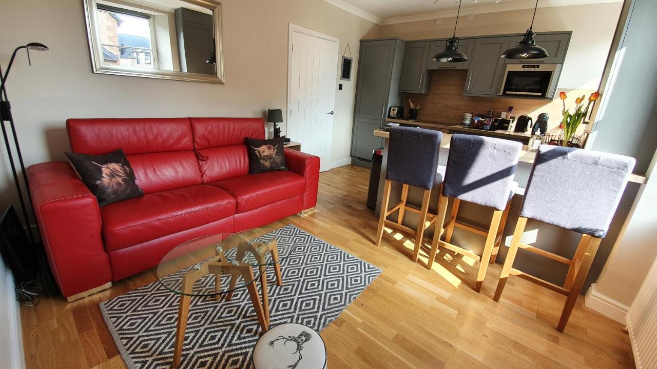 Smart & Cozy Holiday Apartment In The City Centre Inverness Exterior foto