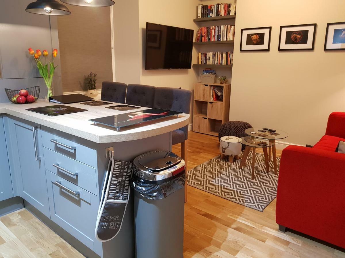 Smart & Cozy Holiday Apartment In The City Centre Inverness Exterior foto