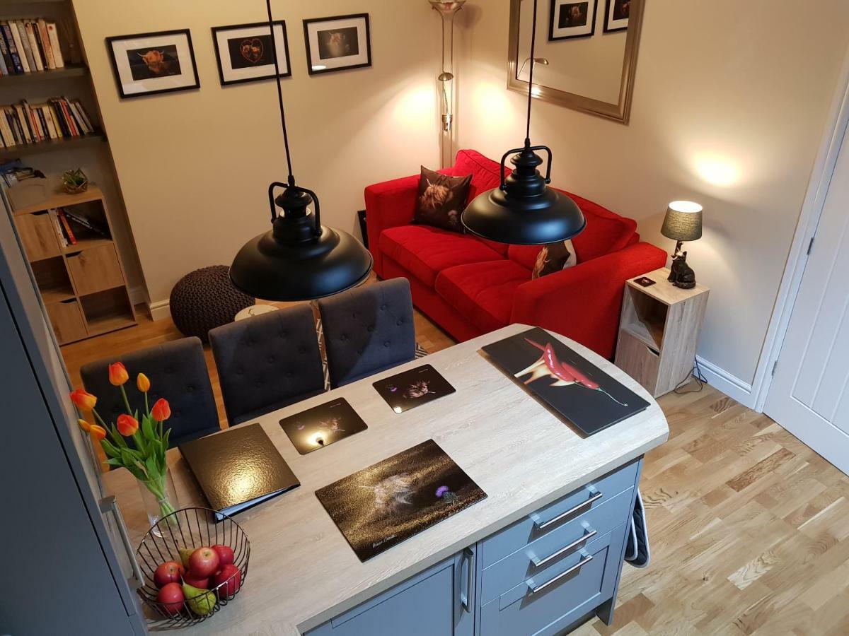 Smart & Cozy Holiday Apartment In The City Centre Inverness Exterior foto